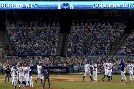 Kalifornien erlaubt Rückkehr von Zuschauern