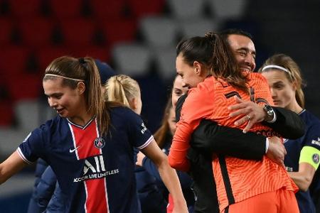 Trotz Niederlage am grünen Tisch: PSG-Frauen in der Champions League weiter