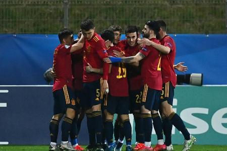 Spanien und Italien erreichen Viertelfinale der U21-EM