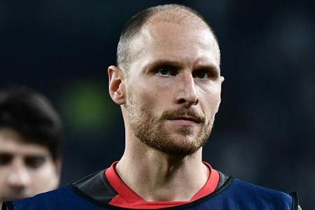 Ex-Kapitän Höwedes nimmt Schalke-Profis in Schutz