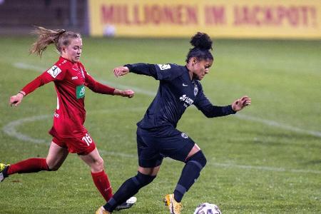 Knie-OP: Eintracht-Stürmerin Martinez fällt vorerst aus