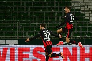 Löw öffnet Tür für Younes-Rückkehr