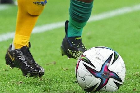 Fan schreibt auf Spenden-Überweisung: Raus mit dem Präsidenten