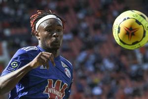 Medien: Leipzig holt Simakan als Upamecano-Ersatz