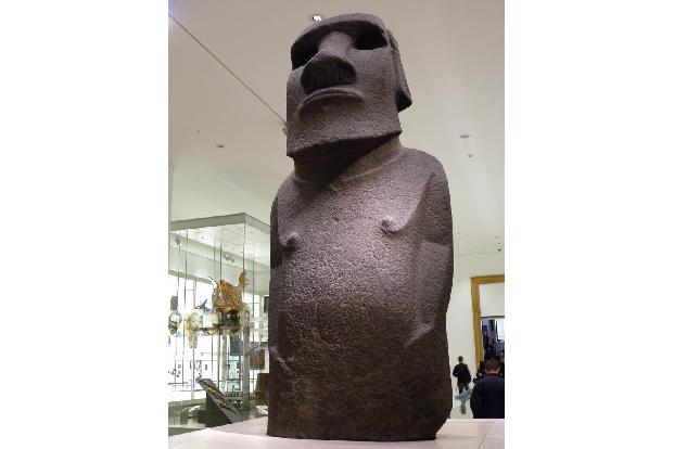 Osterinseln - Kopf im Museum