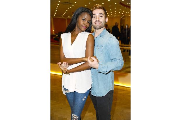 Es ist wieder soweit. 14 Prominente werden ihr Talent für das Tanzparkett unter Beweis stellen. Oder gibt es etwa Stars ohne...