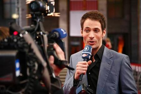 ...Alexander Mazza startete seine Karriere bereits vor rund 20 Jahren. Er moderierte unter anderem die ProSieben-Show 