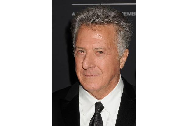 ...Dustin Hoffman sicher stolz wie Oskar! Schließlich scheint es, als trete Jake seine Nachfolge in Hollywood an. Auf den Sp...