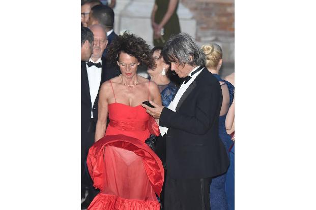 ...fand die Traumhochzeit des Jahres in Venedig statt. Bastian Schweinsteiger sagte ja zu Ana Ivanović und dabei zeigte Kari...