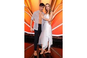 Loiza Lamers mit Andrzej Cibis in der 2. Live-Show der 13. ...