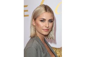 Lena Gercke bei der LeGer by Lena Gercke Fashion Show auf de...