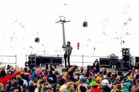 Anna-Maria Zimmermann rockt nicht nur am Ballermann, sie heizt gerne auch bei Après-Ski-Events ein. Sie wurde durch ihren se...