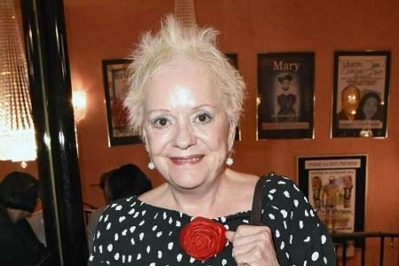 Sie wurde 70 Jahre alt: Billie Zöckler starb am 18. Oktober nach schwerer Krankheit. Berühmt war die Schauspielerin vor alle...