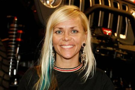Am 27. August verunglückte US-Moderatorin und Rennfahrerin Jessi Combs bei dem Versuch, einen neuen Geschwindigkeitsrekord a...