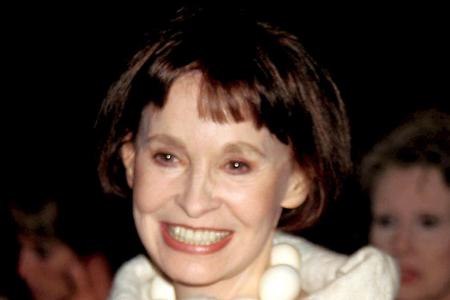 Die Millionenerbin wurde sie genannt: Gloria Vanderbilt machte sich durch ihr Vermögen einen Namen, war im Laufe ihrer Karri...