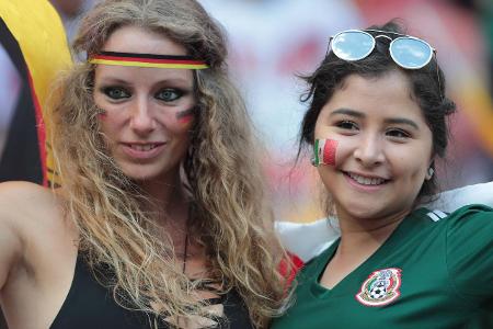 Sexy Fans 01 (24).jpg