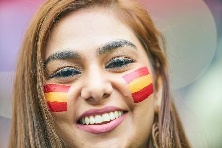 Sexy Fans 01 (7).jpg