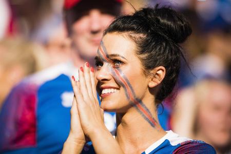 Sexy Fans 01 (13).jpg