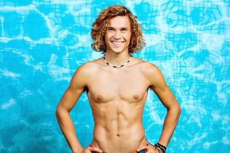 Victor (20), Influencer, Model, Sänger und Student (Chiropraxis) aus Barcelona: 