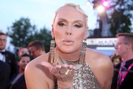 imago K. Piles Brigitte Nielsen.jpg