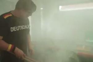 Grillen im Wohnzimmer? Das muss nicht sein - mit freenet TV geht es viel einfacher und bequemer!