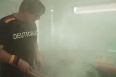 Grillen im Wohnzimmer? Das muss nicht sein - mit freenet TV geht es viel einfacher und bequemer!