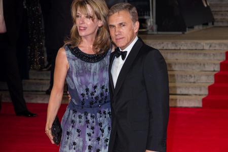 Neben Bond spielt in 