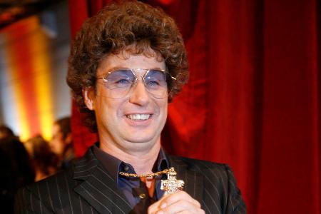 Atze Schröder schreibt Liebesroman