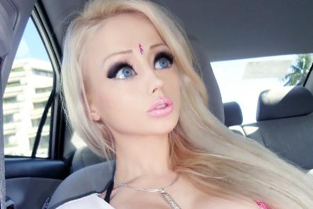 Barbie Ken Real Life Valeria Lukyanova Justin Jedlica Schönheits OP Operation Photoshop Skurril