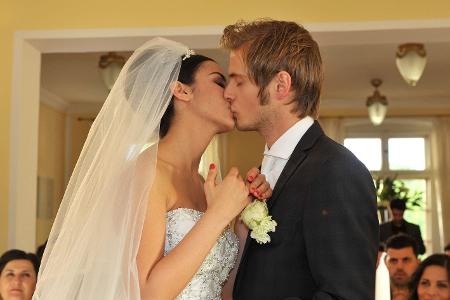 silan sahin jörn schlönvoigt trennung gzsz traumpaar rtl liebes-aus ayla philip höfer