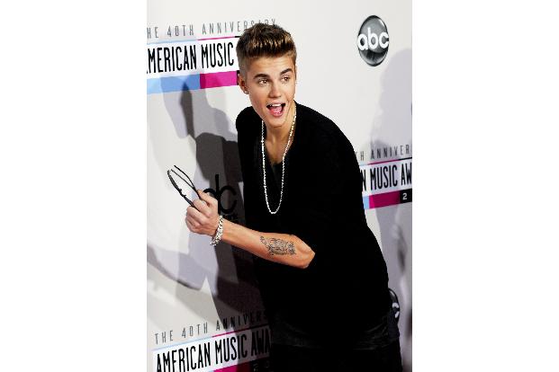 rihanna justin bieber sex affäre techtelmechtel heiß teenie-schwarm fans betrug selena gomez barbara palvin