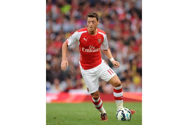 07 Mesut Özil Imago BPI imago17625989h.jpg
