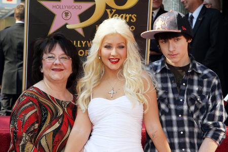 Die US-amerikanische Pop-Sängerin Christina Aguilera (31) hatte keine leichte Kindheit.