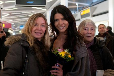 Ja es handelt sich natürlich um Nacktschnecke Micaela Schäfer (28).