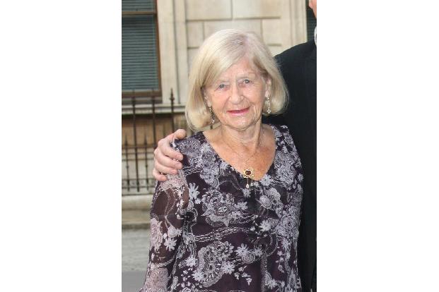 Diese Frau hat einen gutaussehenden Sohn, der Schauspieler ist.