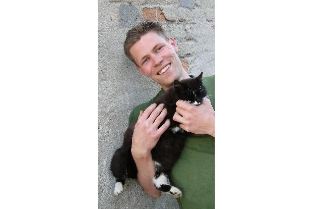 Der liebevolle Lausitzer Denny (30).