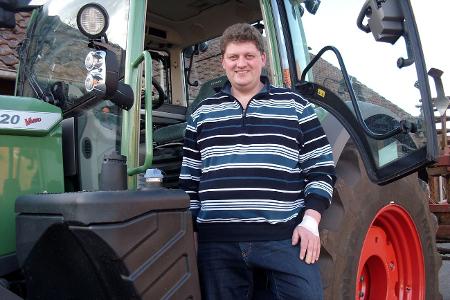 Der romantische Rinderwirt Matthias (35).