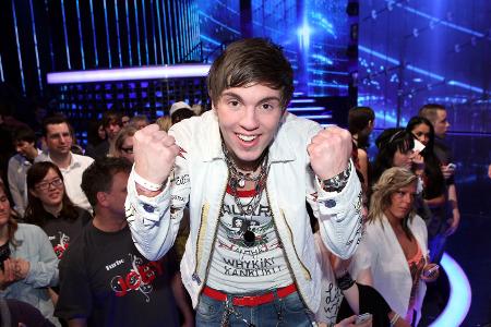 Dennoch bekam der Mädchenschwarm genügend stimmen und blieb in der Show.