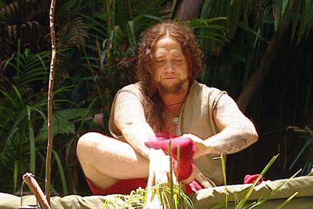 „Vier-Finger-Faultier“ Martin mutiert zu einer ganz eigenen Dschungel-Spezies.