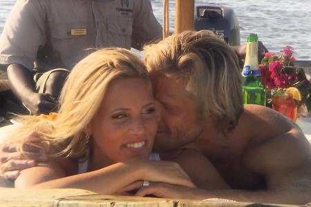 Blondine Sissi galt von Anfang an als Bachelor-Favoritin. Sie bekam relativ schnell ihren ersten Kuss vom 