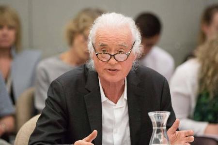 Robbie Williams' Gegner im Nachbarschaftsstreit war niemand geringer als Led-Zeppelin-Gitarrist Jimmy Page, der hier im Bild...