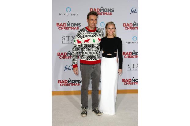 ...Schauspieler-Ehepaar Dax Shepard und Kristen Bell hatte ebenfalls bereits das zweifelhafte Vergnügen, neben dem Popkönig ...