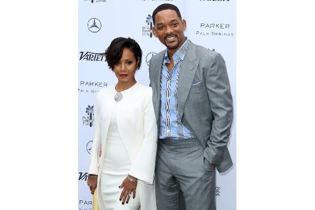 ...verfolgen auch Will und Jada Pinkett Smith, und das Hollywoodpaar legt sogar noch einen drauf: Die beiden treten bei ihre...