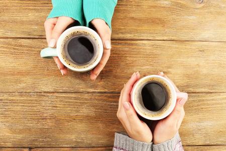 Endlich ein Grund, noch mehr Kaffee zu trinken. Denn das beliebteste Getränk Deutschlands ist immerhin kalorienfrei. Weil es...