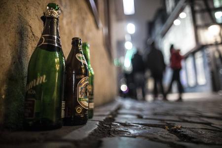 f�r TdT _ Tagesthema Kneipenviertel Sachsenhausen, Frankfur...