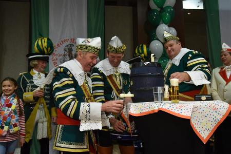 Das K�lner Karneval Dreigestirn der Session 2020 Jungfrau Gr...