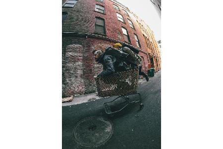 Chrome_Urban Ex Gas Can Pack 22L_Seattle_Fall2018-8628_lr.JPG