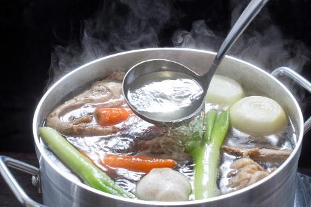 Hühnerbrühe Getty Images.jpg