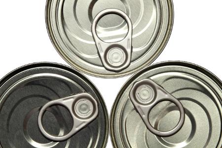 6_Konservendosen Gottfried Czepluch.jpg