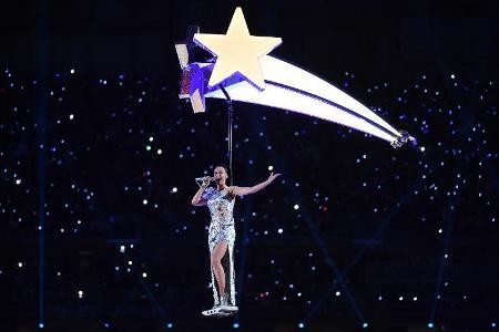 Katy Perry begeistert mit Show in Super-Bowl-Halbzeit
